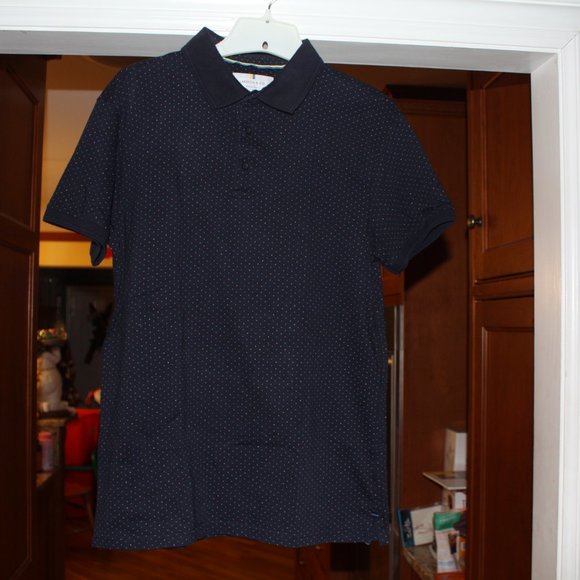 Larsson & Company Men's Short Sleeve Navy Blue Polka Dot Polo Shirt. Size Medium - Picture 5 of 6
